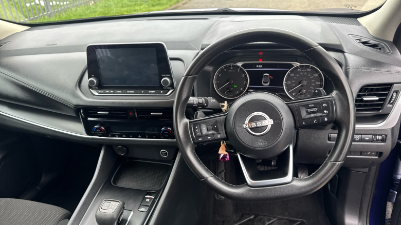 Nissan Qashqai 1.3 DiG-T MH 158 Acenta Premium 5dr Xtronic Petrol Hatchback